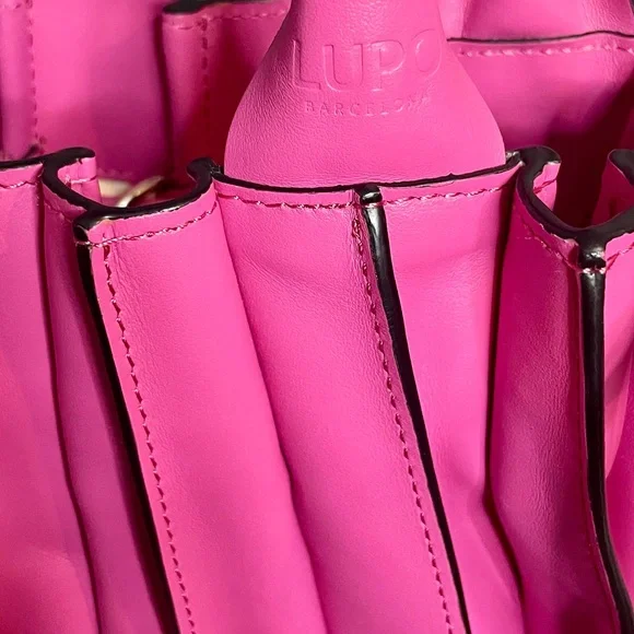 Lupo Barcelona Pink Albanico Pleated Leather Three Way Convertible Handbag - Picture 4 of 12